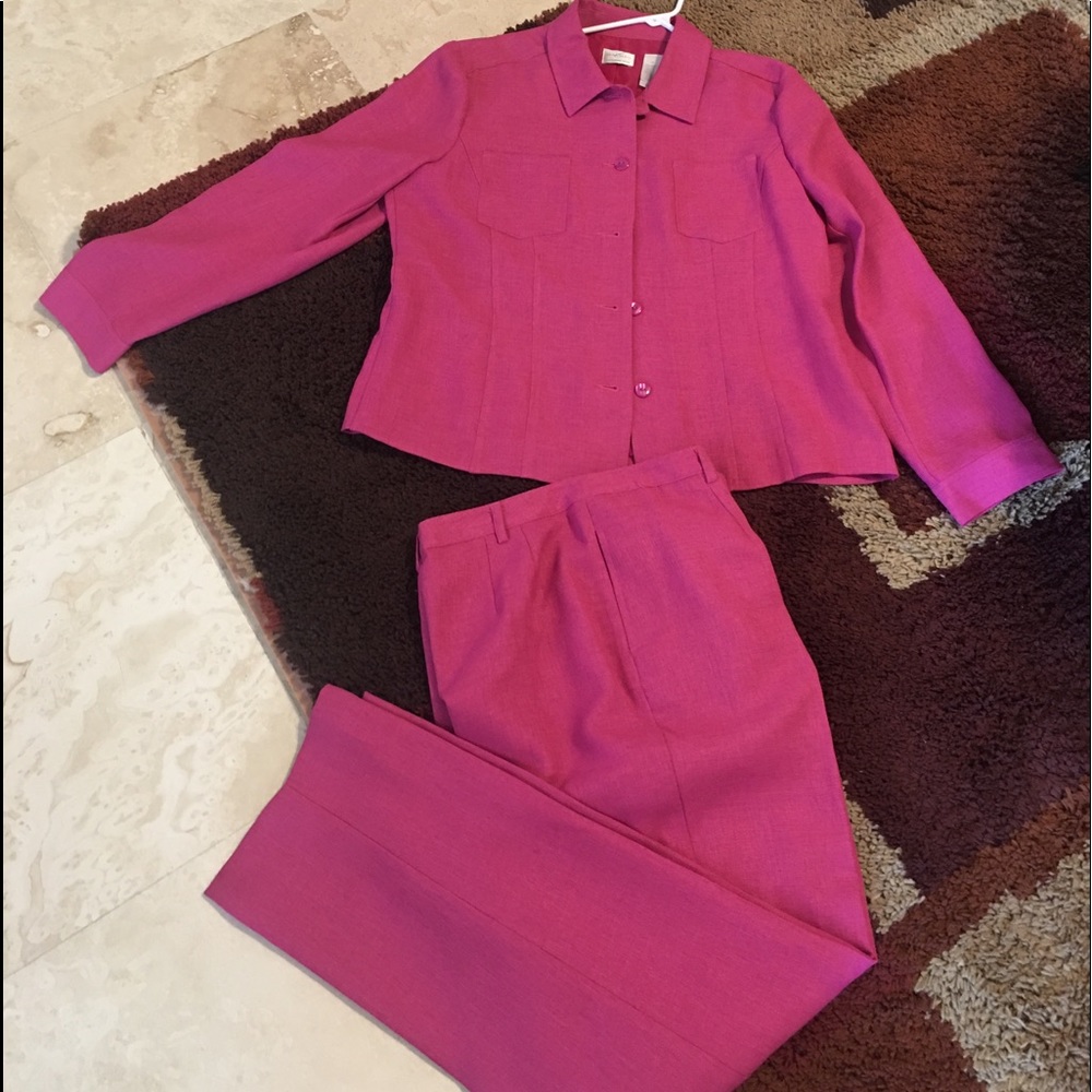 Beautiful Emma James Pants Suit